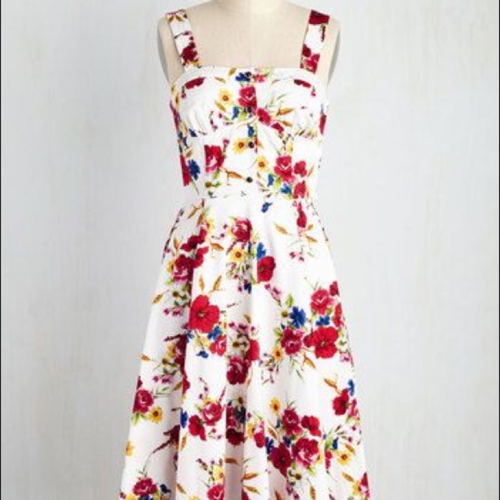 Floral white dress